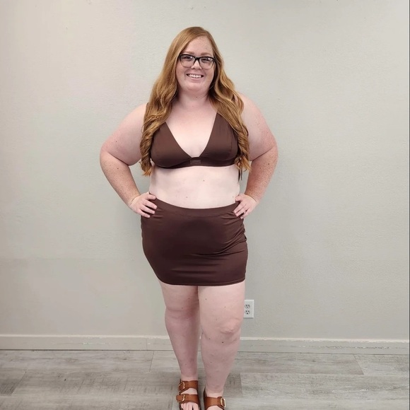 Skims Chocolate Brown Top & Swim Skirt Set - New - Size 4X (26) - Picture 2 of 3